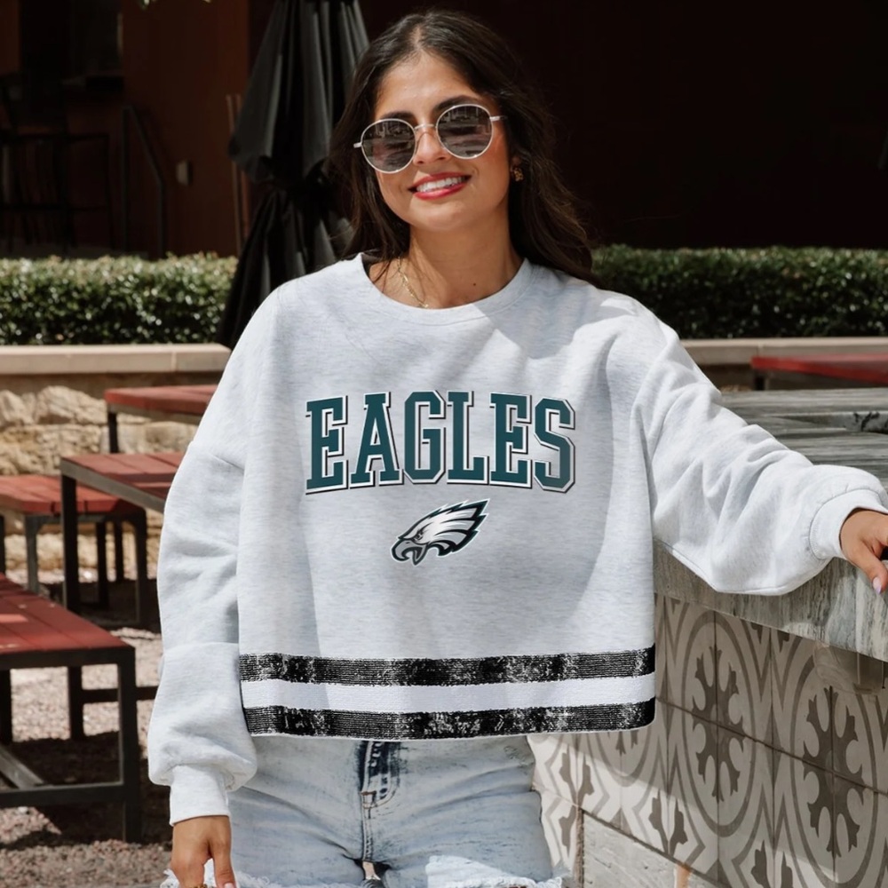 Eagles Women's Gray Sweatshirt